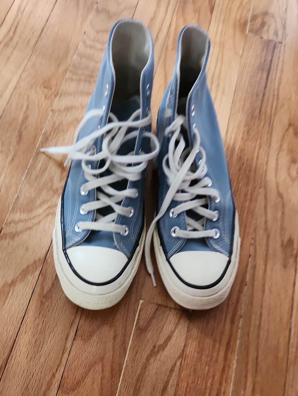 Converse Chuck Taylor High Tops Baby Blue Women's Size 9 / Men's Size 7